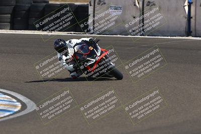 media/Sep-21-2025-TrackDaz (Sun) [[277c75b276]]/A Group/2pm (Turn 6)/